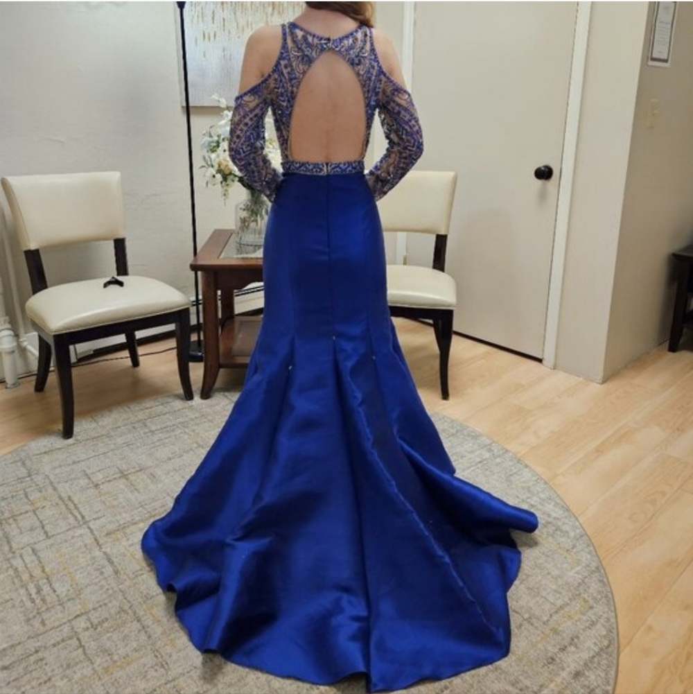 Size 4 royal blue prom/evening gown w/ cold shoulders & long sleeves, beaded top - Picture 3 of 16